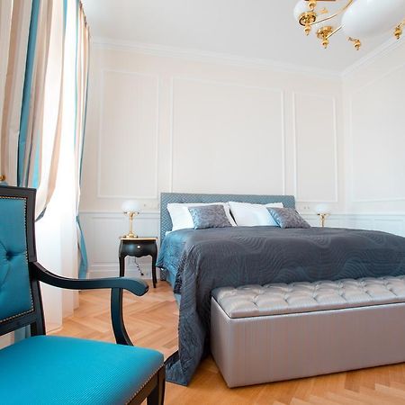 Imperium Residence - Experience The Most Luxurious Apartment In Vienna Center ภายนอก รูปภาพ