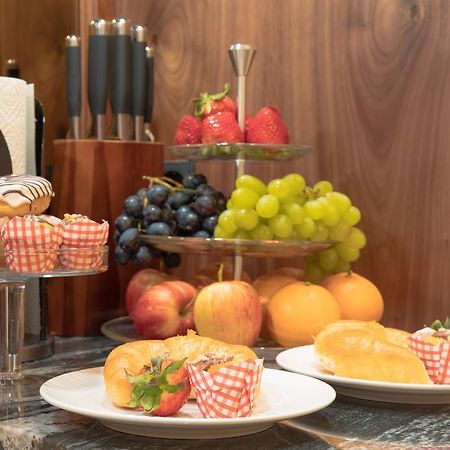 Imperium Residence - Experience The Most Luxurious Apartment In Vienna Center ภายนอก รูปภาพ