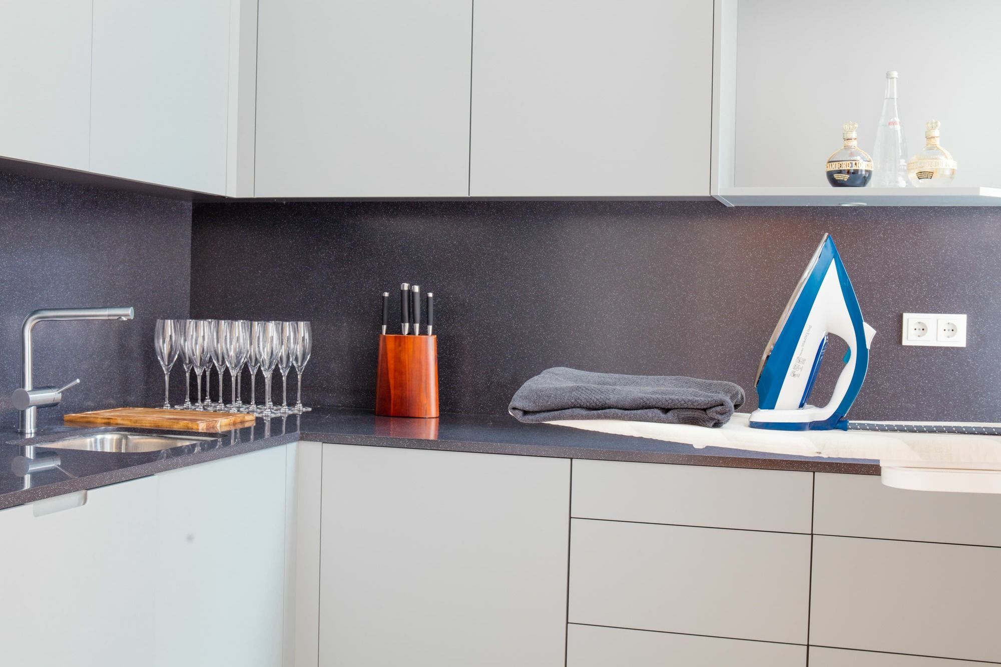 Imperium Residence - Experience The Most Luxurious Apartment In Vienna Center ภายนอก รูปภาพ