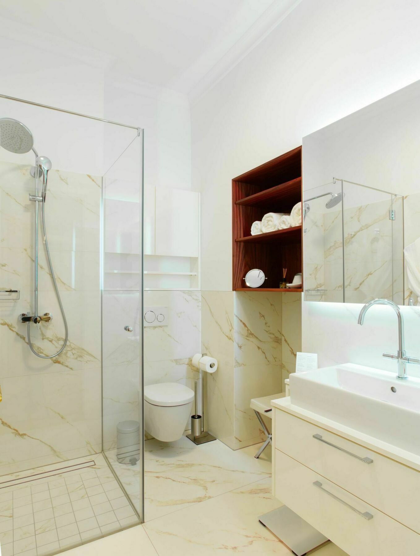 Imperium Residence - Experience The Most Luxurious Apartment In Vienna Center ภายนอก รูปภาพ